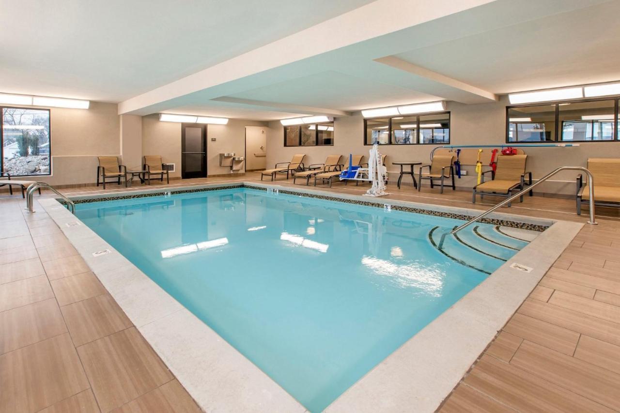 Country Inn & Suites By Radisson, Grandville-Grand Rapids West, Mi Экстерьер фото
