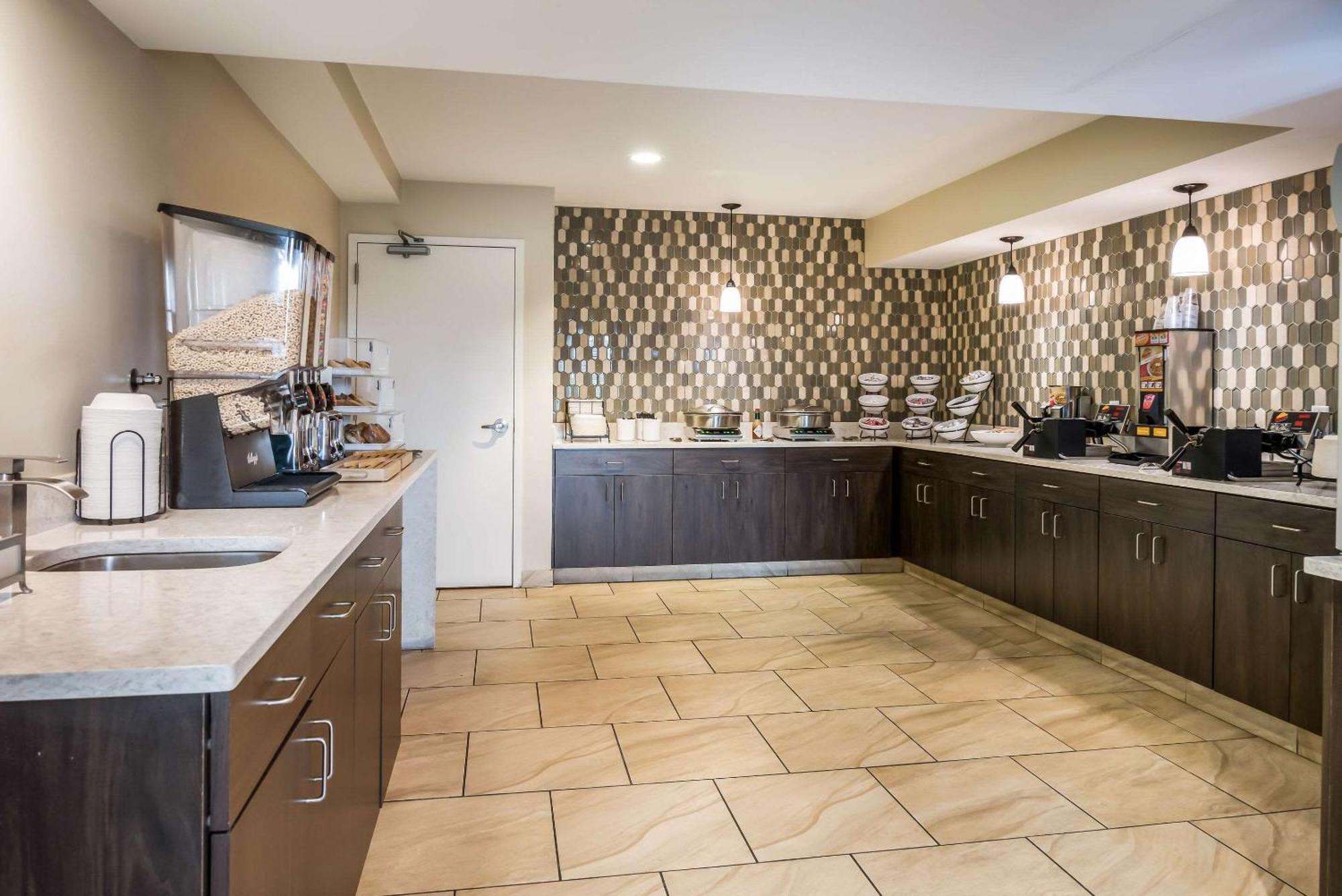 Country Inn & Suites By Radisson, Grandville-Grand Rapids West, Mi Экстерьер фото